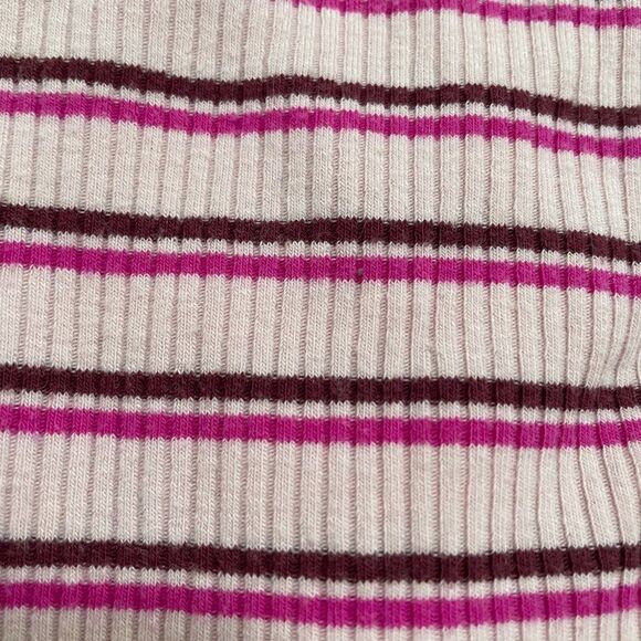 3/$10 Girls Old navy Pink Striped V-Neck Long Sleeve Top Small - Picture 10 of 10